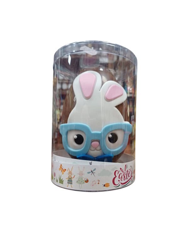 uovo di cioccolato al latte con coniglietto