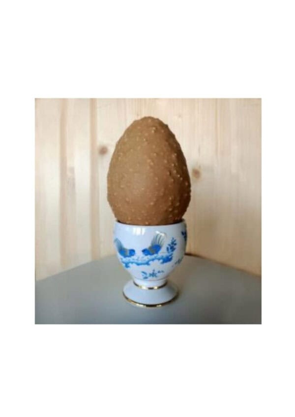 uovo di cioccolato oro e granella di mandorle